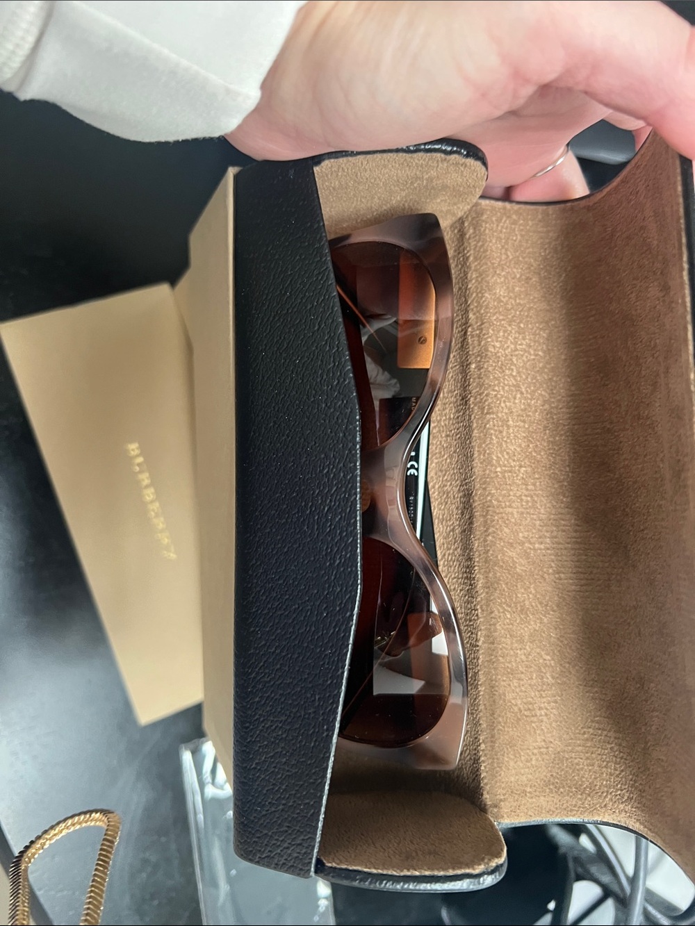 Burberry Women's Brown Gradient Oval Sunglasses - Picture 5 of 7